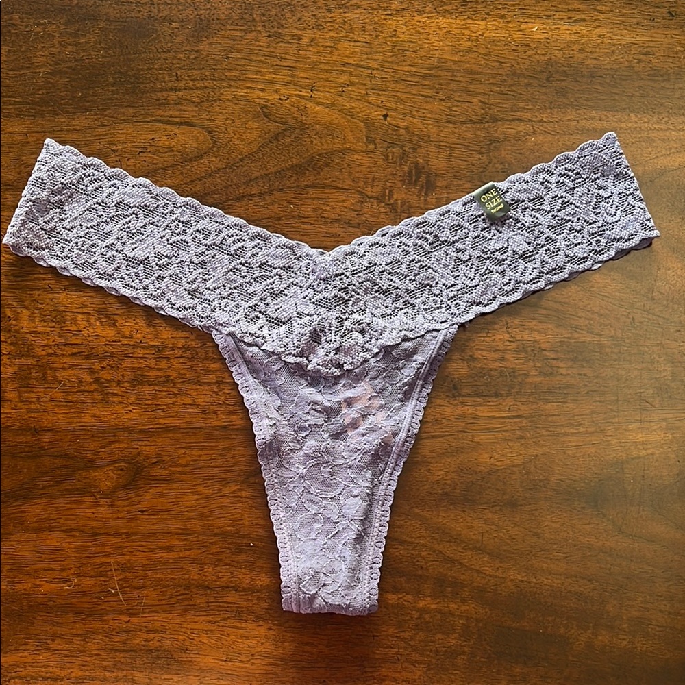 Victoria’s Secret Lacie Thong in Purple One Size